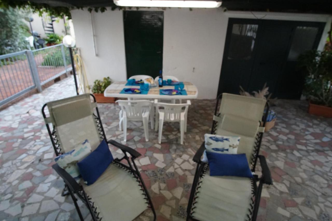 Casa Vanni Vada Exterior photo